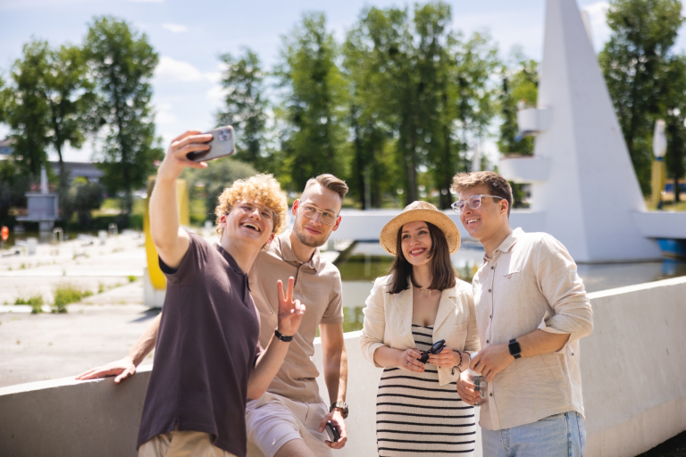 Wycena i zarządzanie nieruchomościami | Studia I stopnia w Poznaniu | Uniwersytet WSB Merito w Poznaniu: studenci