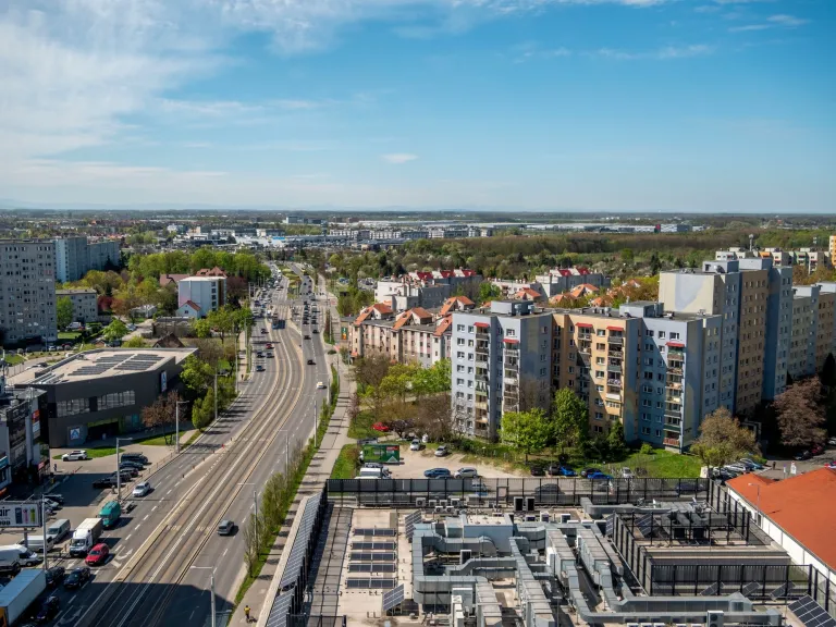 Konferencja „Silne regiony, odporna Europa – bezpieczeństwo społeczeństw, instytucji i gospodarki” | Uniwersytet WSB Merito w Poznaniu: miasto