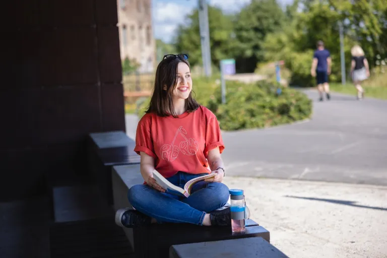 Kosmetologia ogólna z elementami wizażu i stylizacji | Studia I stopnia w Poznaniu | Uniwersytet WSB Merito w Poznaniu: studenci