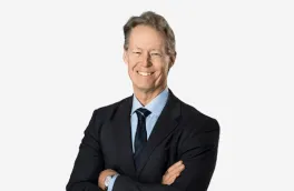 Sustainable and Socially Responsible Development in the Network of Socioeconomic Relations | Uniwersytet WSB Merito: Na zdjęciu prelegent, Alan AtKisson