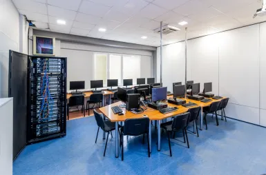 Nasze budynki | Uniwersytet WSB Merito: pracownia-cisco_bud-a-7.jpg