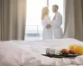 Strona główna | Uniwersytet WSB Merito: Para w hotelowym pokoju