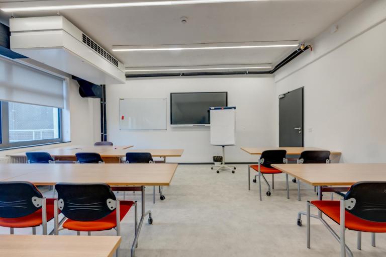 Biznes | Uniwersytet WSB Merito Szczecin: Komfortowa sala