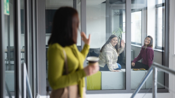 Social media i influencer marketing | Uniwersytet WSB Merito w Toruniu: Główna grafika: Toruń - studia licencjackie 