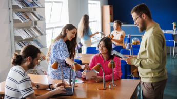 Logistyka i inżynieria produkcji | Studia I stopnia w Toruniu | Uniwersytet WSB Merito w Toruniu: Główna grafika: Toruń - studia licencjackie 