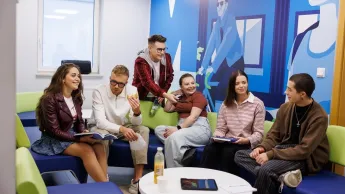 Marketing i sprzedaż | Uniwersytet WSB Merito w Toruniu: Główna grafika: Toruń - studia licencjackie