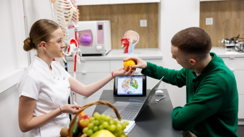 Psychodietetyka | Studia I stopnia w Toruniu | Uniwersytet WSB Merito w Toruniu: Główna grafika: Toruń - studia licencjackie 