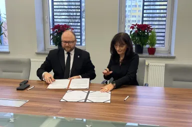 Debata samorządowa NIST – Przyszłość regionów samorządowych w Polsce [GALERIA ZDJĘĆ] | Aktualności | Uniwersytet WSB Merito w Toruniu: podpisanie porozumienia pomiędzy UWSB Merito w Toruniu a Gminą Miasta Toruń