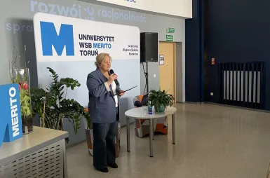 Holistyczna kosmetologia, czyli zdrowie i piękno w praktyce – 14 marca [GALERIA ZDJĘĆ] | Aktualności | Uniwersytet WSB Merito w Toruniu: wydarzenie holistyczna kosmetologia