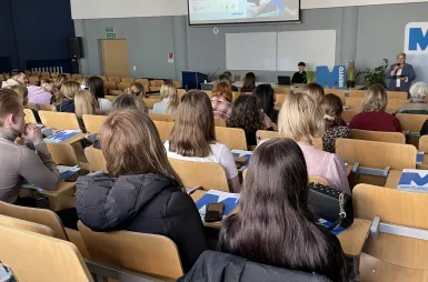 Holistyczna kosmetologia, czyli zdrowie i piękno w praktyce – 14 marca [GALERIA ZDJĘĆ] | Aktualności | Uniwersytet WSB Merito w Toruniu: wydarzenie holistyczna kosmetologia