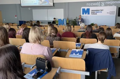 Holistyczna kosmetologia, czyli zdrowie i piękno w praktyce – 14 marca [GALERIA ZDJĘĆ] | Aktualności | Uniwersytet WSB Merito w Toruniu: wydarzenie holistyczna kosmetologia