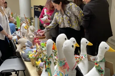 Kiermasz Wielkanocny na Uniwersytecie WSB Merito w Toruniu 26 marca [GALERIA ZDJĘĆ] | Aktualności | Uniwersytet WSB Merito w Toruniu: kiermasz wielkanocny na Uniwersytecie WSB Merito w Toruniu