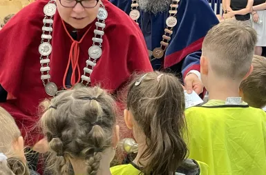 MERITO KIDS DAY - Dzień Dziecka na Uniwersytecie WSB Merito w Toruniu [GALERIA ZDJĘĆ] | Aktualności | Uniwersytet WSB Merito w Toruniu: uczestnicy MERITO KIDS DAY