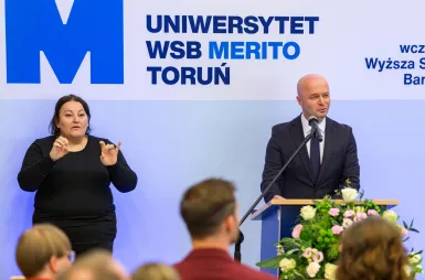 Inauguracja Roku Akademickiego 2026/2027 za nami! [GALERIA ZDJĘĆ] | Uniwersytet WSB Merito w Toruniu: Inauguracja roku akademickiego 2026/2027