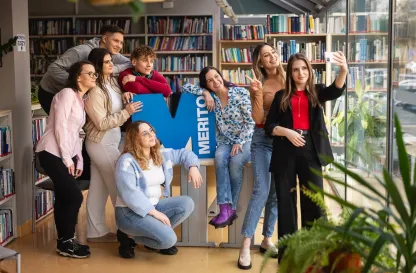 Aktualności | Uniwersytet WSB Merito w Toruniu: studenci w bibliotece