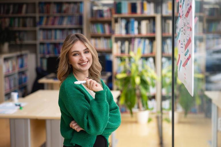 Bezpieczeństwo wewnętrzne | Studia I stopnia w Toruniu | Uniwersytet WSB Merito w Toruniu: studentka_licencjat_uniwersytet_merito