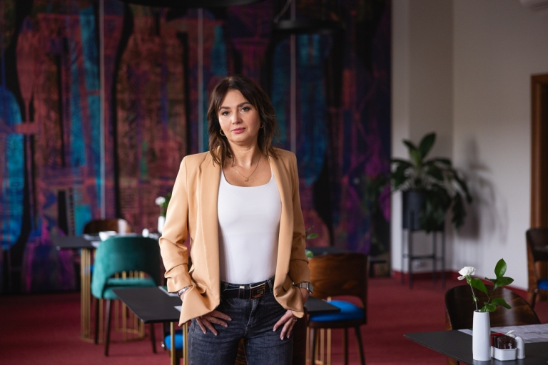 Kolegium doktorskie | Studia podyplomowe w Toruniu | Uniwersytet WSB Merito w Toruniu: Główna grafika: Toruń - studia Podyplomowe - uczestniczka studiów podyplomowych 