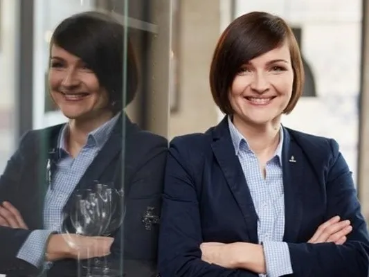 Samotność w czasie Świąt. Jak zadbać o siebie i relacje? [PODCAST] | Aktualności | Uniwersytet WSB Merito w Toruniu: dr Magdalena Zubiel