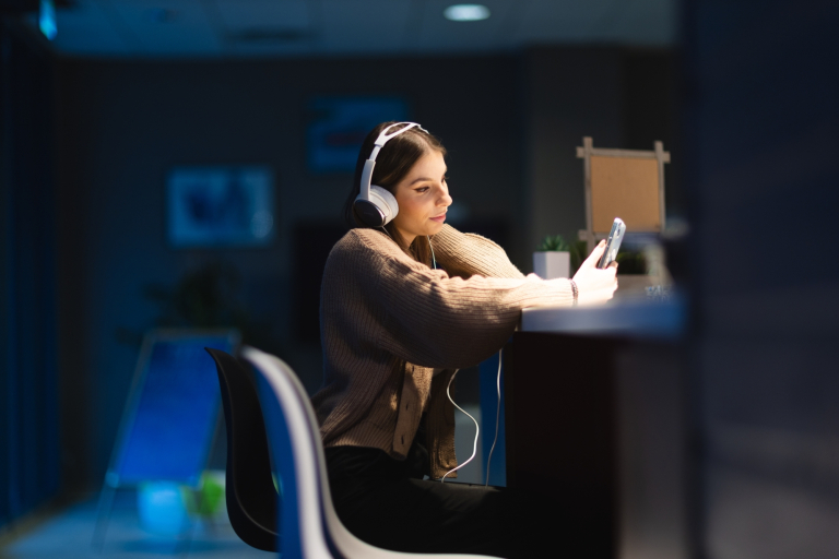 Media i komunikacja w biznesie | Studia I stopnia w Toruniu | Uniwersytet WSB Merito w Toruniu: Główna grafika: Toruń - studia licencjackie 