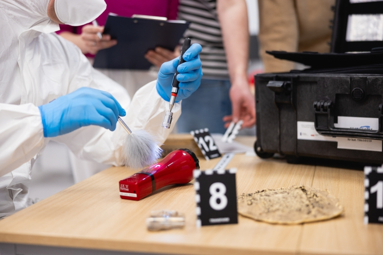 Bezpieczeństwo wewnętrzne | Studia I stopnia w Toruniu | Uniwersytet WSB Merito w Toruniu: Główna grafika: Warszawa - studia I stopnia - Zajęcia kryminologia