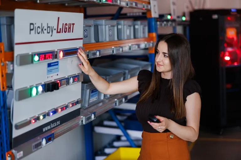Logistyka – studia inżynierskie | Studia I stopnia w Toruniu | Uniwersytet WSB Merito w Toruniu: Główna grafika: Toruń - studia licencjackie 