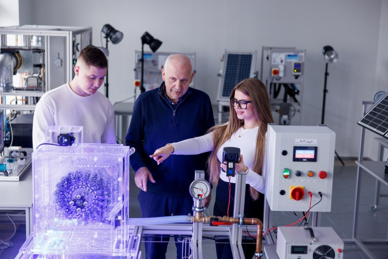 Inżynieria produkcji | Studia I stopnia w Toruniu | Uniwersytet WSB Merito w Toruniu: Główna grafika: Toruń - studia licencjackie 