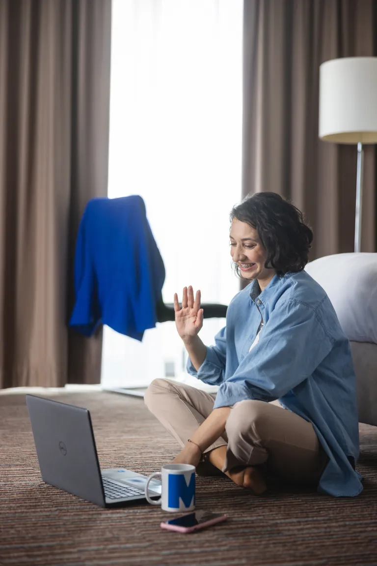 IT in Business | Studia I stopnia w Toruniu | Uniwersytet WSB Merito w Toruniu: Główna grafika: Toruń - studia podyplomowe - Uczestniczka studiów podyplomowych podczas zajęć