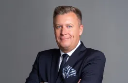 Akademia zarządzania zmianą i strategią | Studia podyplomowe w Warszawie | Uniwersytet WSB Merito Warszawa: dr Kacper Stachowski