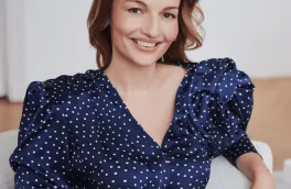 dr Agnieszka Bolikowska | Uniwersytet WSB Merito Warszawa: dr Agnieszka Bolikowska z uśmiechem na twwarzy
