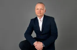 Prawo w logistyce i łańcuchu dostaw | Studia I stopnia w Warszawie | Uniwersytet WSB Merito Warszawa: Dariusz Wiśniewski 