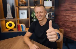 AI jest kobietą. Technologia widziana kobiecym okiem. | Aktualności | Uniwersytet WSB Merito Warszawa: Jacek Bąk 