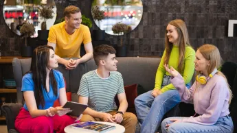 Psychologia w zarządzaniu | Studia II stopnia w Warszawie | Uniwersytet WSB Merito Warszawa: Grupa studentów