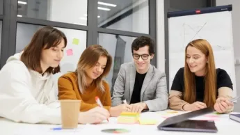 Finanse i rachunkowość (Finance and Accounting) | Studia II stopnia w Warszawie | Uniwersytet WSB Merito Warszawa: Grupa studentów
