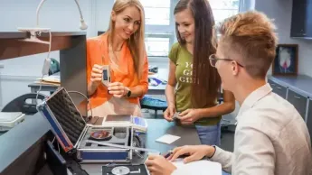 Automatyzacja i robotyzacja procesów logistycznych | Studia I stopnia w Warszawie | Uniwersytet WSB Merito Warszawa: Logistyka