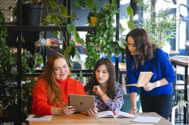 Biblioteka | Uniwersytet WSB Merito Warszawa: wpływ społeczny 2