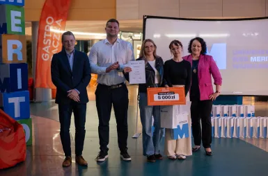 Finał II edycji konkursu Projektor | Aktualności | Uniwersytet WSB Merito Warszawa: Projektor II