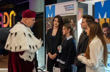 Nowy rok akademicki rozpoczęty. Inauguracja 2026/2027 w Uniwersytecie WSB Merito Warszawa | Aktualności | Uniwersytet WSB Merito Warszawa: Inauguracja Roku Akademickiego
