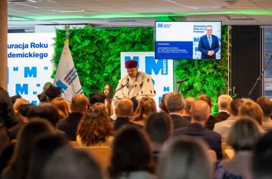 Nowy rok akademicki rozpoczęty. Inauguracja 2026/2027 w Uniwersytecie WSB Merito Warszawa | Aktualności | Uniwersytet WSB Merito Warszawa: Inauguracja Roku Akademickiego