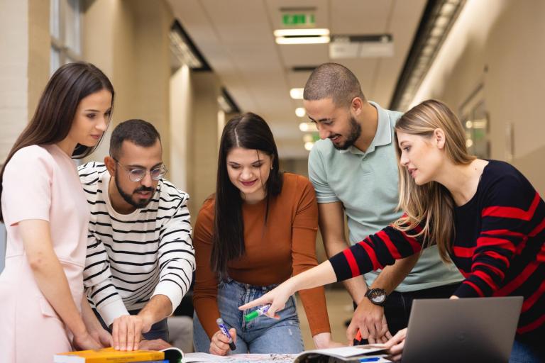 Compliance w biznesie | Studia I stopnia w Warszawie | Uniwersytet WSB Merito Warszawa: Studenci UWSB Merito