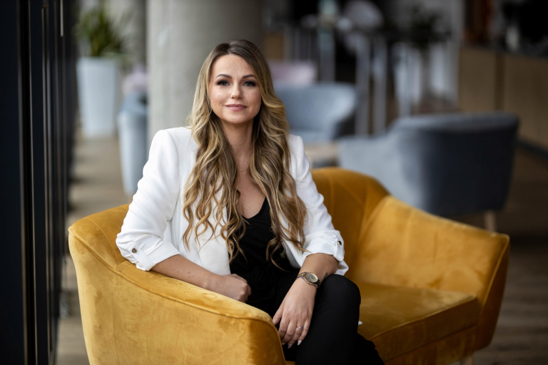 Weź udział w sesji zdjęciowej i zostań twarzą Uniwersytetu WSB Merito! | Aktualności | Uniwersytet WSB Merito Warszawa: pracownik 