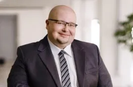 Zarządzanie zmianą w transformacjach | Studia podyplomowe we Wrocławiu | Uniwersytet WSB Merito we Wrocławiu: Łukasz Łatka