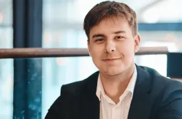 Konkurs FOMO OFF dla uczniów szkół średnich | Aktualności | Uniwersytet WSB Merito we Wrocławiu: Szymon Maziarz