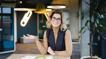 Event Manager | Studia podyplomowe we Wrocławiu | Uniwersytet WSB Merito we Wrocławiu: uczestniczka studiów podyplomowych przygotowująca plan eventu