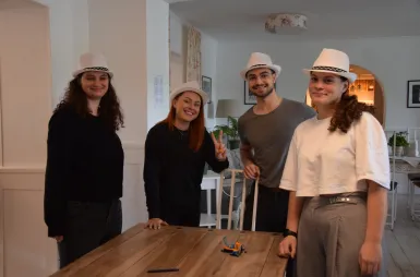 Relacja z wyjazdu szkoleniowego programu "Szkoła Liderów" Biura Karier | Uniwersytet WSB Merito we Wrocławiu: uczestnicy szkoły liderów