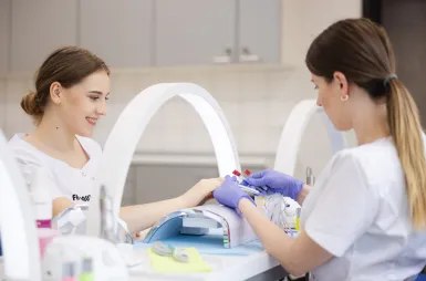 Wyniki wyszukiwania | Uniwersytet WSB Merito we Wrocławiu: pracownia manicure i stylizacji paznokci