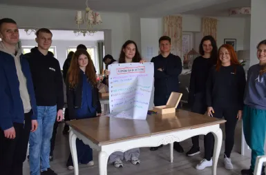 Relacja z wyjazdu szkoleniowego programu "Szkoła Liderów" Biura Karier | Uniwersytet WSB Merito we Wrocławiu: uczestnicy szkoły liderów