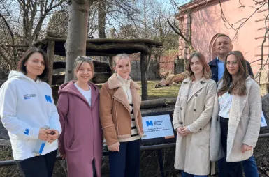 Opiekujemy się kapibarami w ZOO Wrocław! | Aktualności | Uniwersytet WSB Merito we Wrocławiu: Kapibara