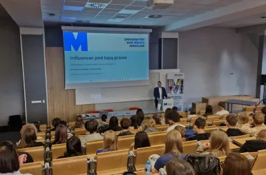 Ponad pół tysiąca uczestników Dolnośląskiego Festiwalu Nauki | Aktualności | Uniwersytet WSB Merito we Wrocławiu: Zajęcia w ramach DFN