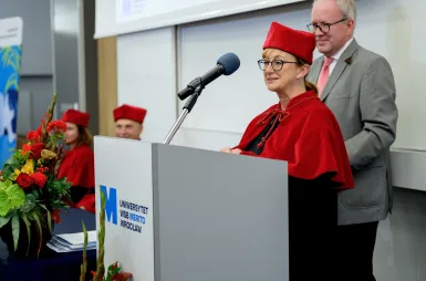 Uroczystość zakończenia studiów I i II stopnia | Aktualności | Uniwersytet WSB Merito we Wrocławiu: Uroczystość zakończenia studiów