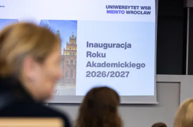 Rozpoczęliśmy rok akademicki 2026/2027 | Uniwersytet WSB Merito we Wrocławiu: Relacja z uroczystości